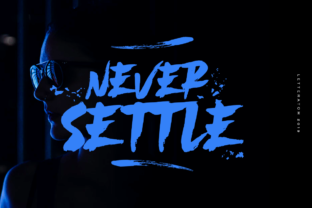 Never Settle: The Bold Blackletter Font for Scroll-Stopping Campaigns